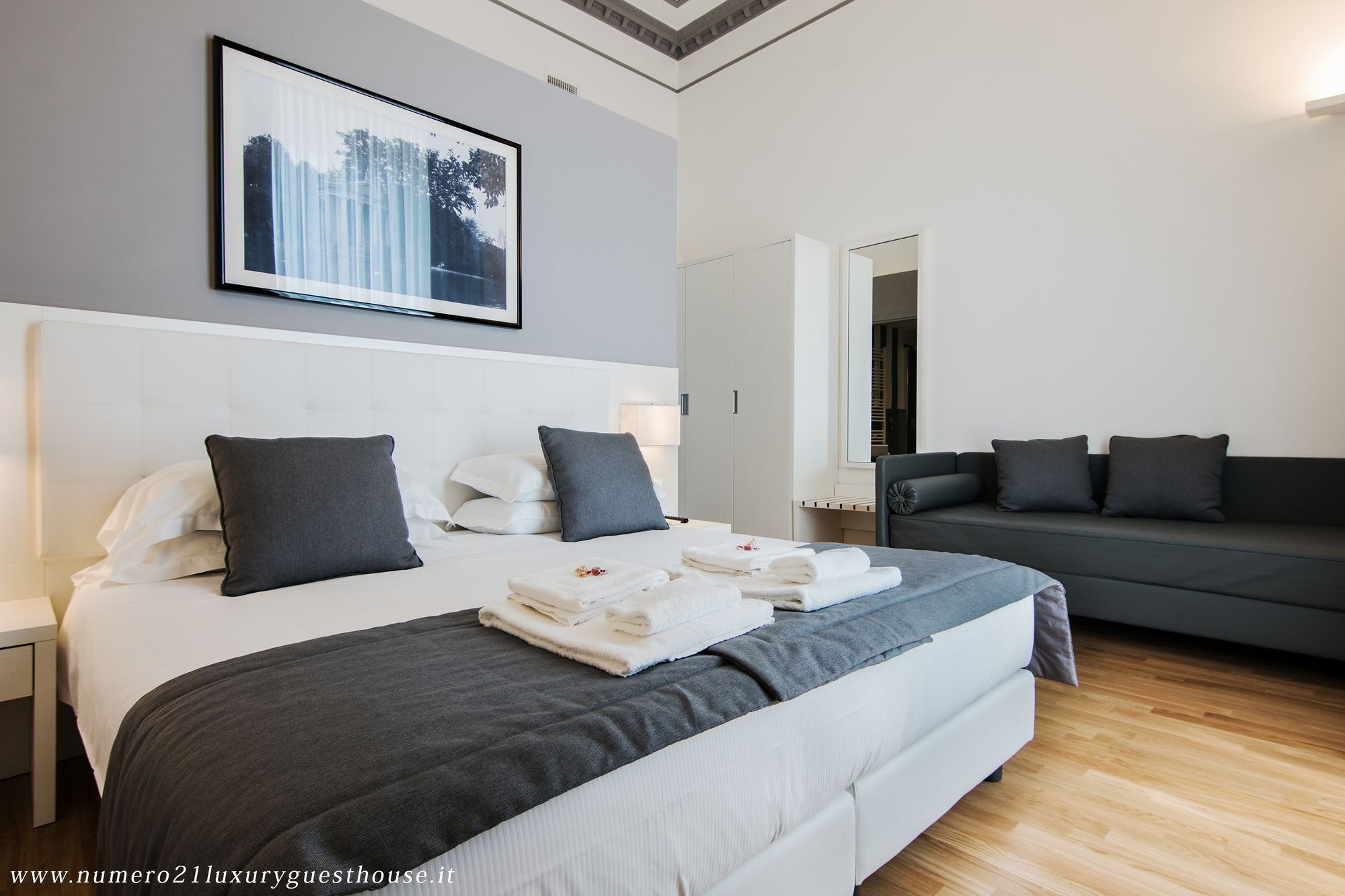 Numero 21 Luxury Guest House ローマ エクステリア 写真